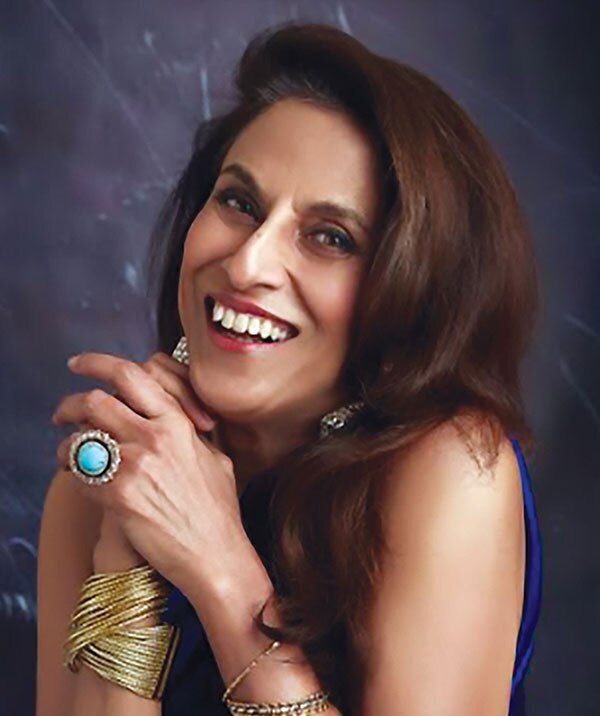 Shobhaa De